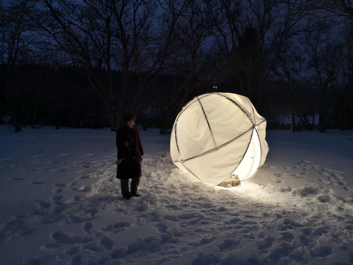 Re-Enlightment — star light sculpture in snow at night